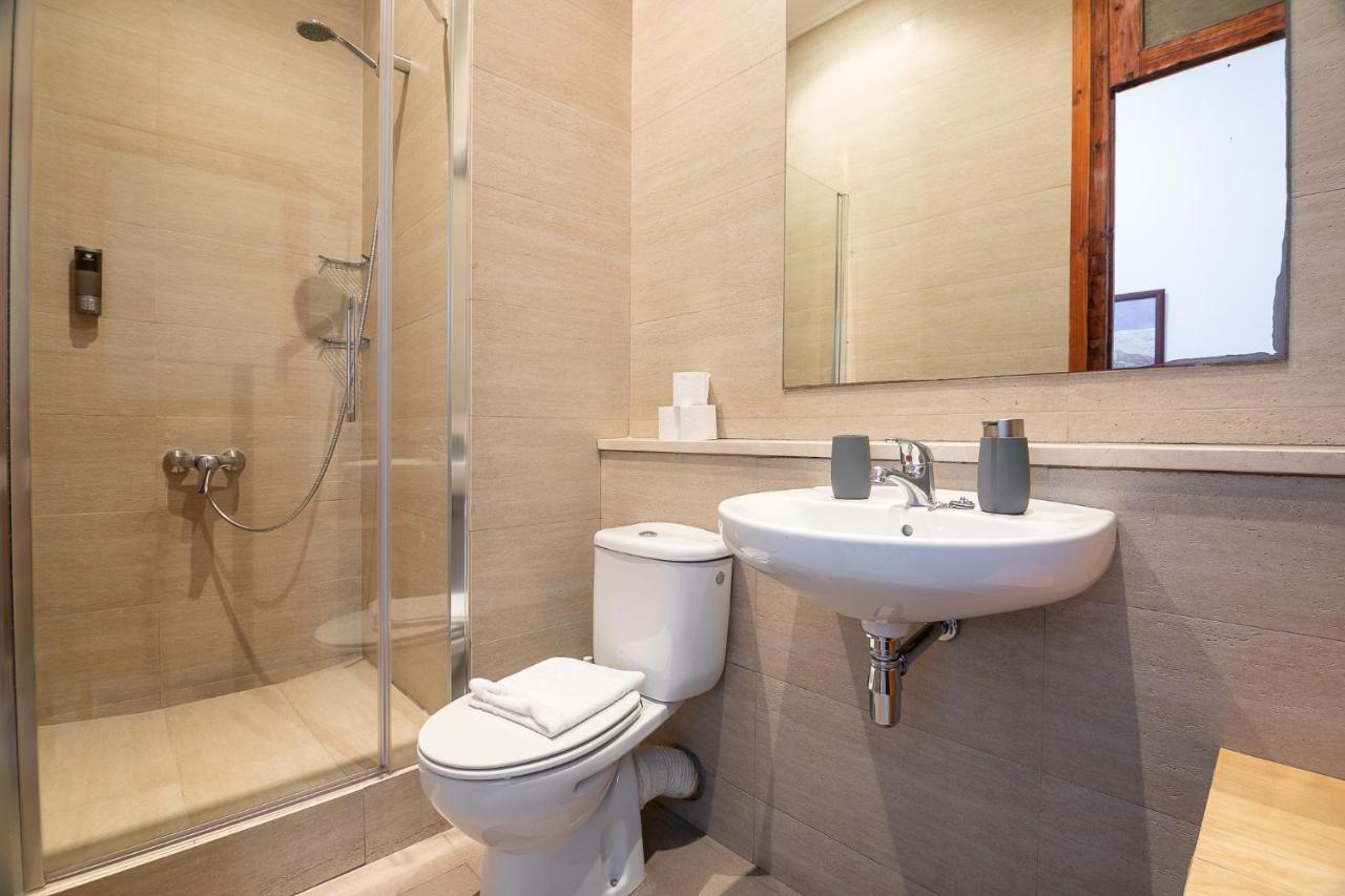 Great Spacious Apartment In The Gothic Quarter Barcelona Kültér fotó