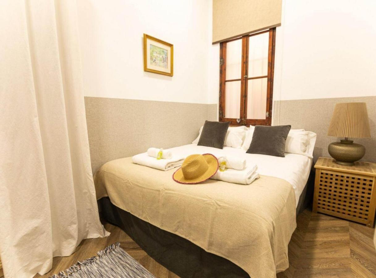 Great Spacious Apartment In The Gothic Quarter Barcelona Kültér fotó